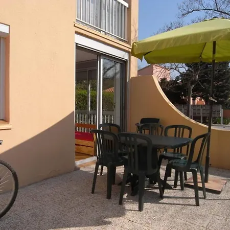 2 Pieces Moderne Pour 4 Pers Avec Terrasse Proche Et Commerces A - Fr-1-776-43 Argeles-sur-Mer