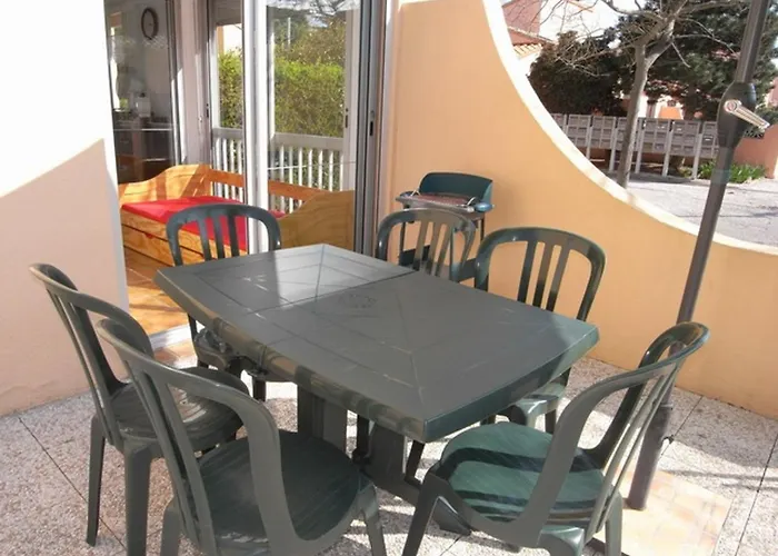 2 Pieces Moderne Pour 4 Pers Avec Terrasse Proche Et Commerces A - Fr-1-776-43 Lejlighed *